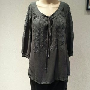 3/ 4 sleeve peasant top